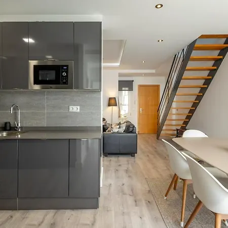 Cardenal Spinola Duplex Center By Valcambre Σεβίλλη