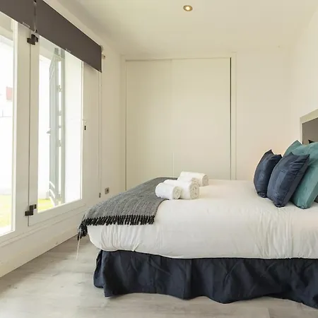 Cardenal Spinola Duplex Center By Valcambre 公寓